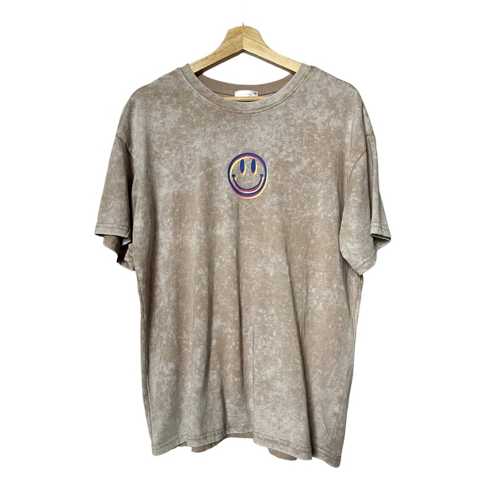 Neon Smiley NWT Graphic‎ Tee
